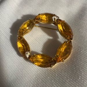 Vintage Amber Color Gem Circle Pin Brooch